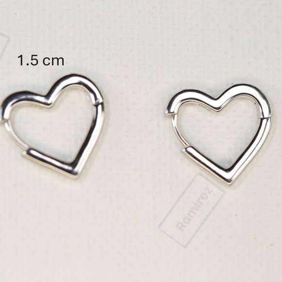 925 Sterling Silver Heart Earrings With Rhodium • Fine Jewelry • Feminine Style. - Picture 6 of 6